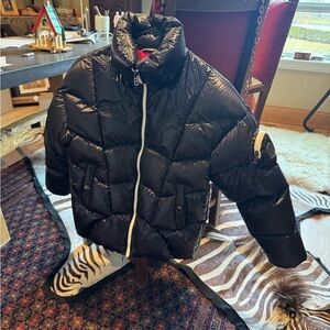 BOGNER GIRLS PUFFER COAT 10/12 SIZE, brand new